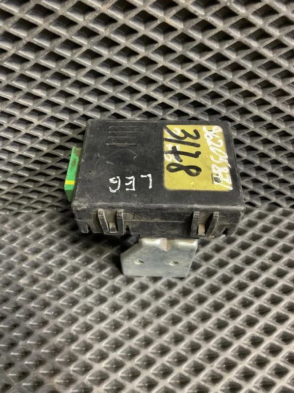 Блок электронный Daewoo Leganzа ZF 2.0 2000 - изображение 1