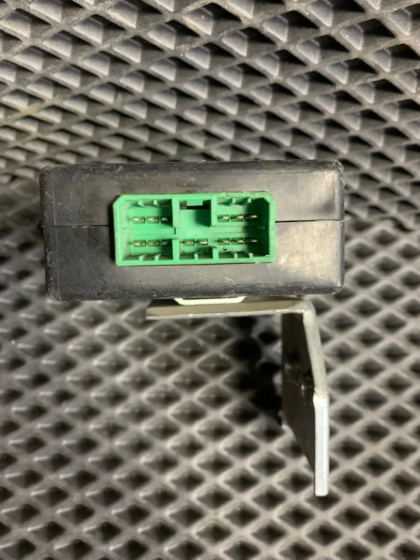 Блок электронный Daewoo Leganzа ZF 2.0 2000 - миниатюра 3