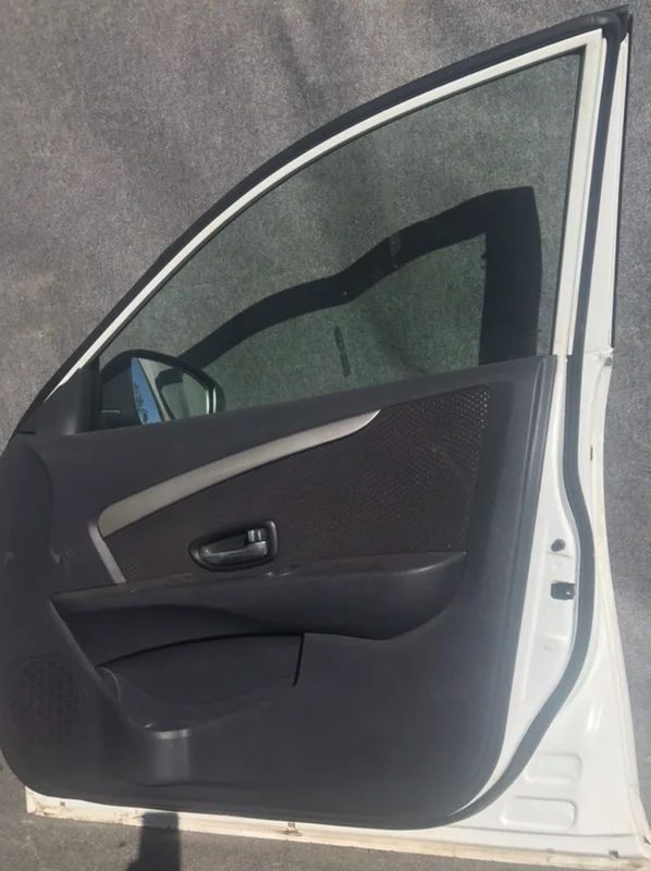 Обшивка салона Nissan Almera G15 1.6 2015 - миниатюра 2