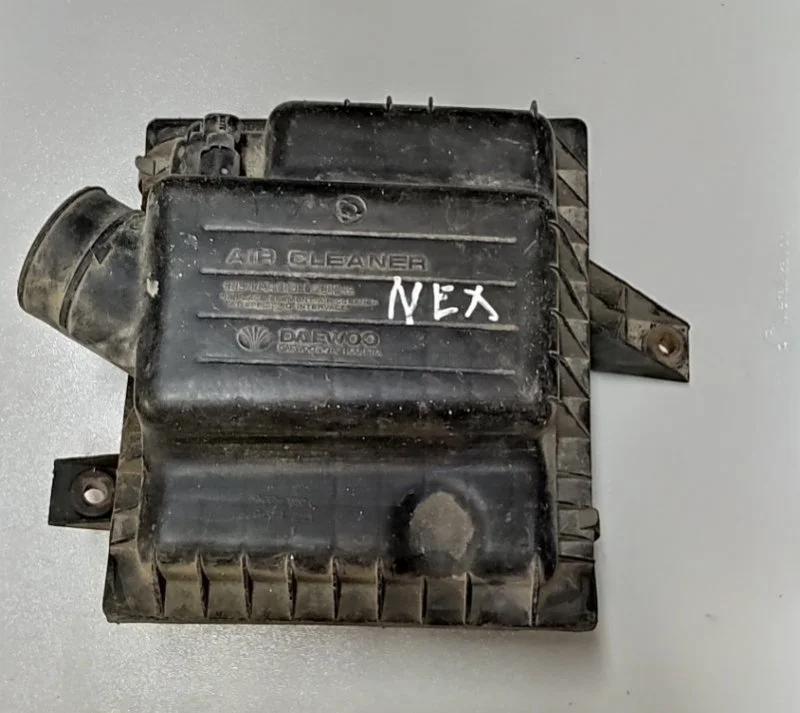Корпус воздушного фильтра Daewoo Nexia СЕДАН 1.5 - миниатюра 2