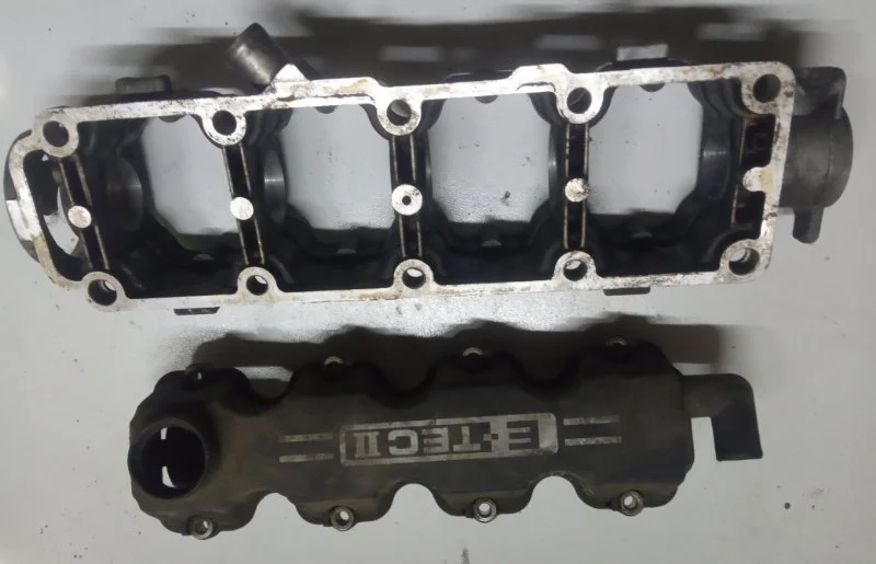 Крышка клапанов Daewoo Lanos 100 1.5 2009 - миниатюра 2