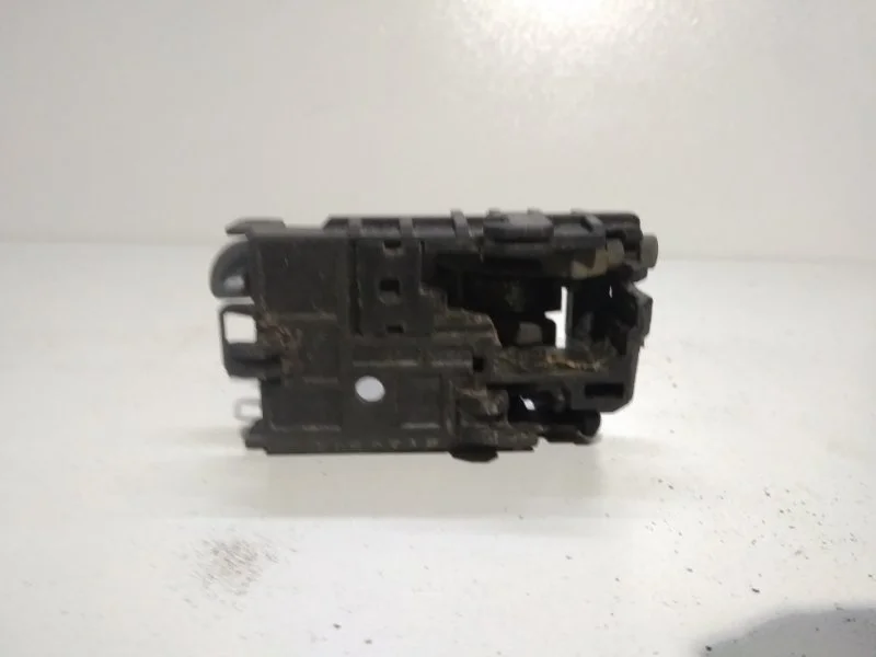 Ручка двери внутренняя правая Nissan Almera