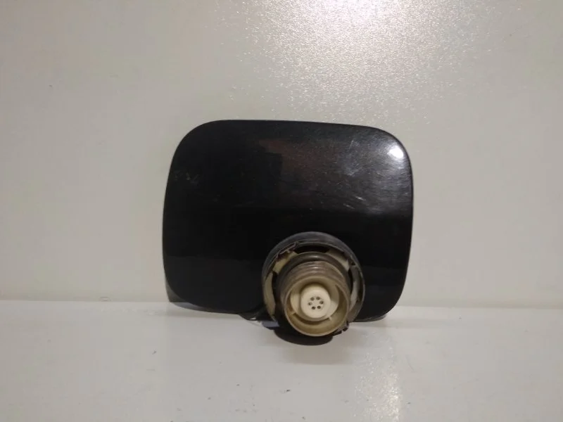 Лючок бензобака Toyota Avensis 1ZZFE 1800 2007 - миниатюра 2