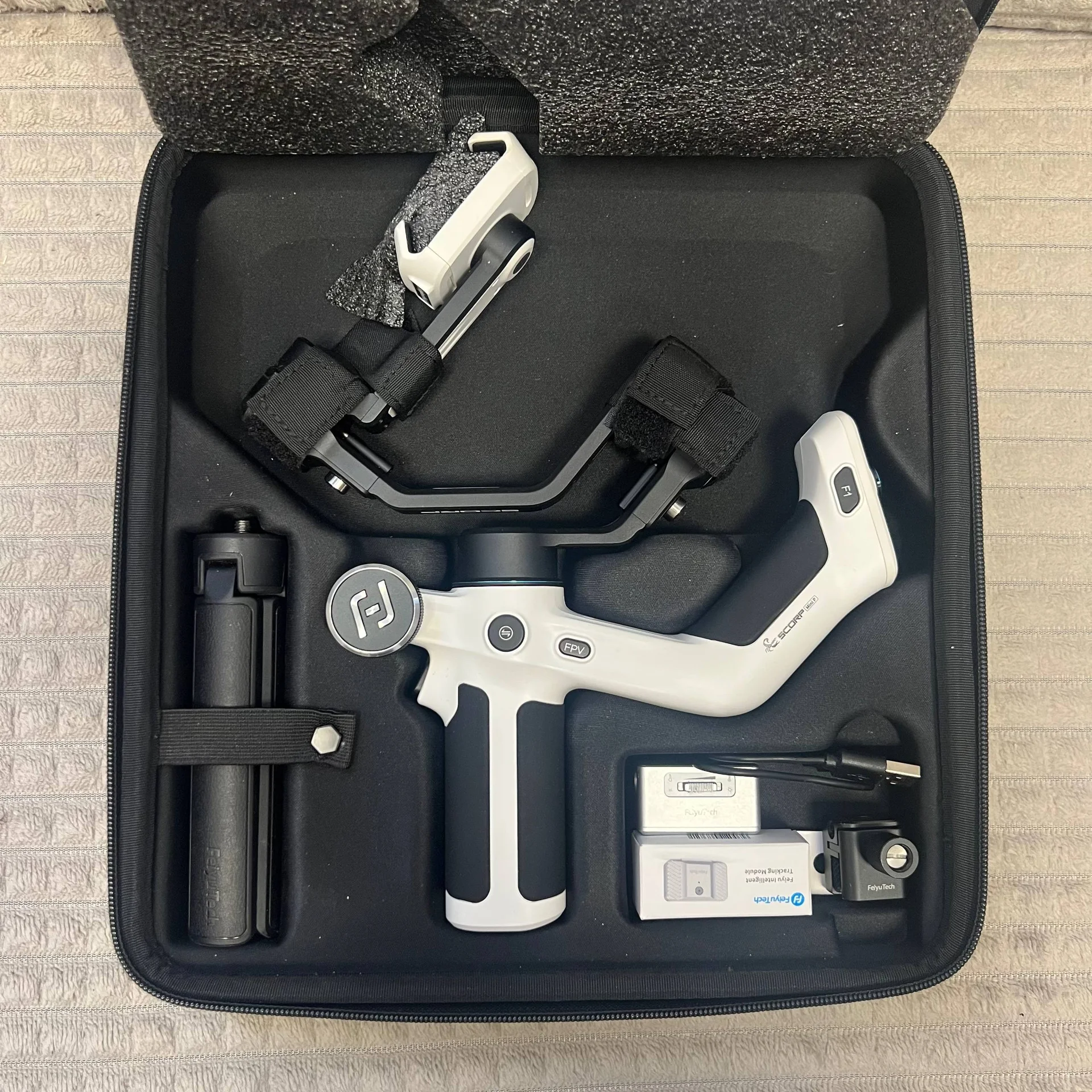 Стабилизатор FeiyuTech Scorp Mini P Kit - миниатюра 2