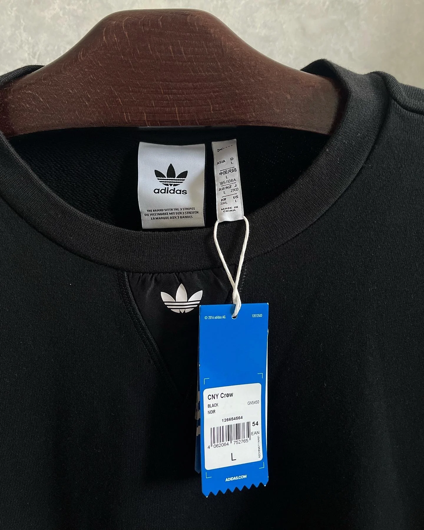 Свитшот Adidas оригинал - миниатюра 4