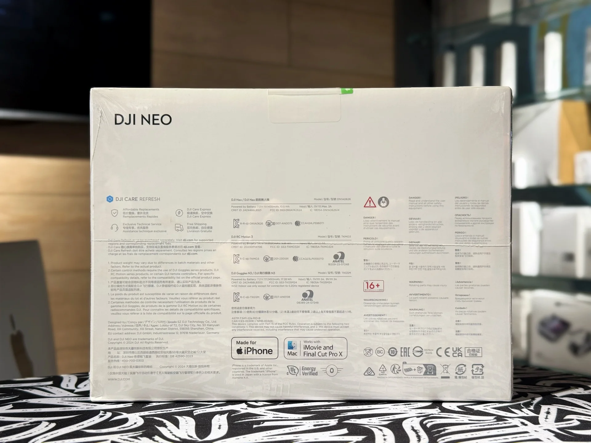 Квадрокоптер DJI Neo Motion Fly More Combo Новый - миниатюра 3