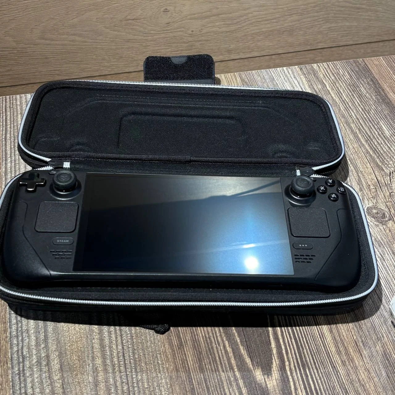 Valve Steam Deck Oled 1Tb Б/У - миниатюра 4
