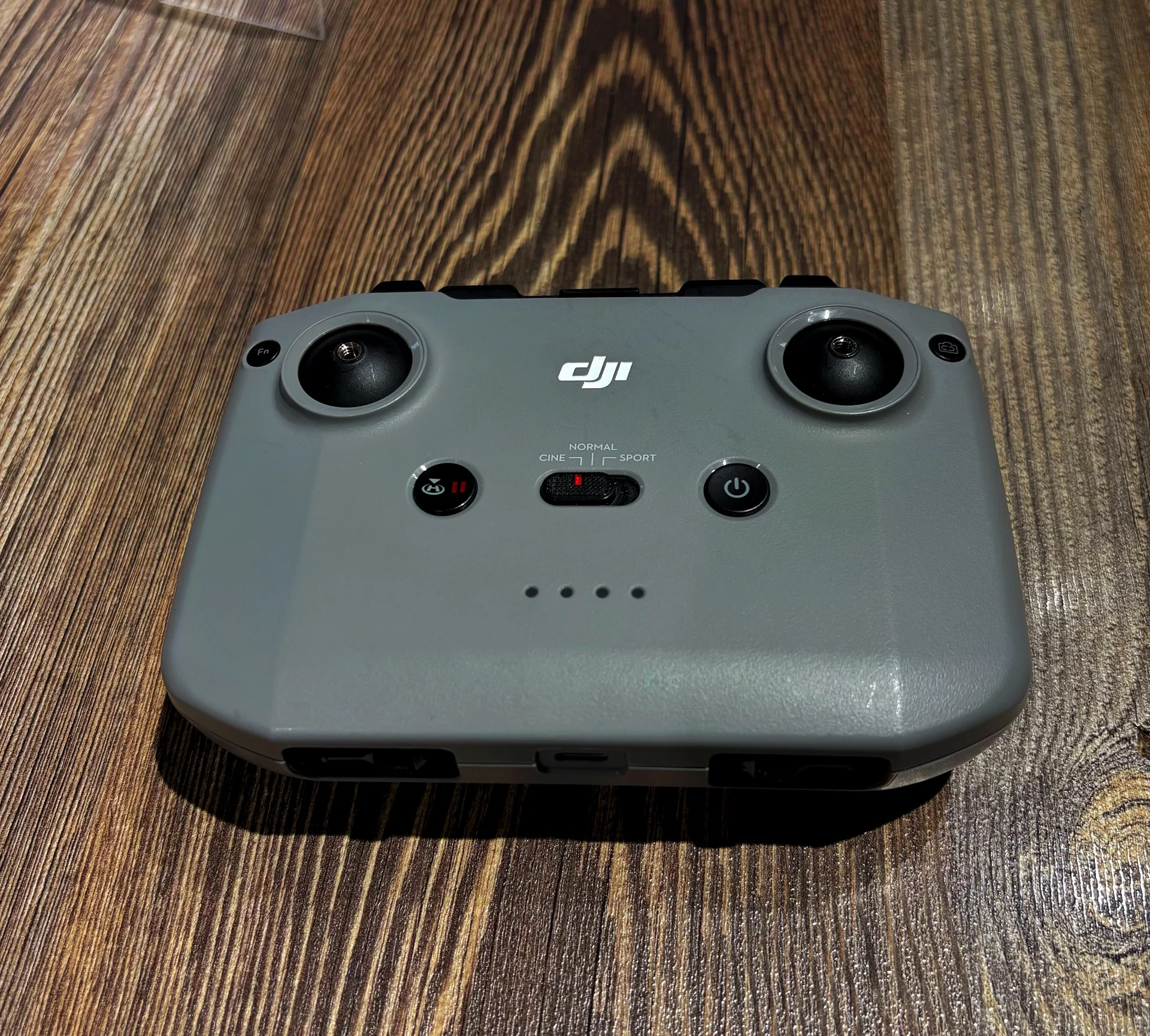 Квадракоптер DJI Air 2S (DJI RC-N1) - миниатюра 3