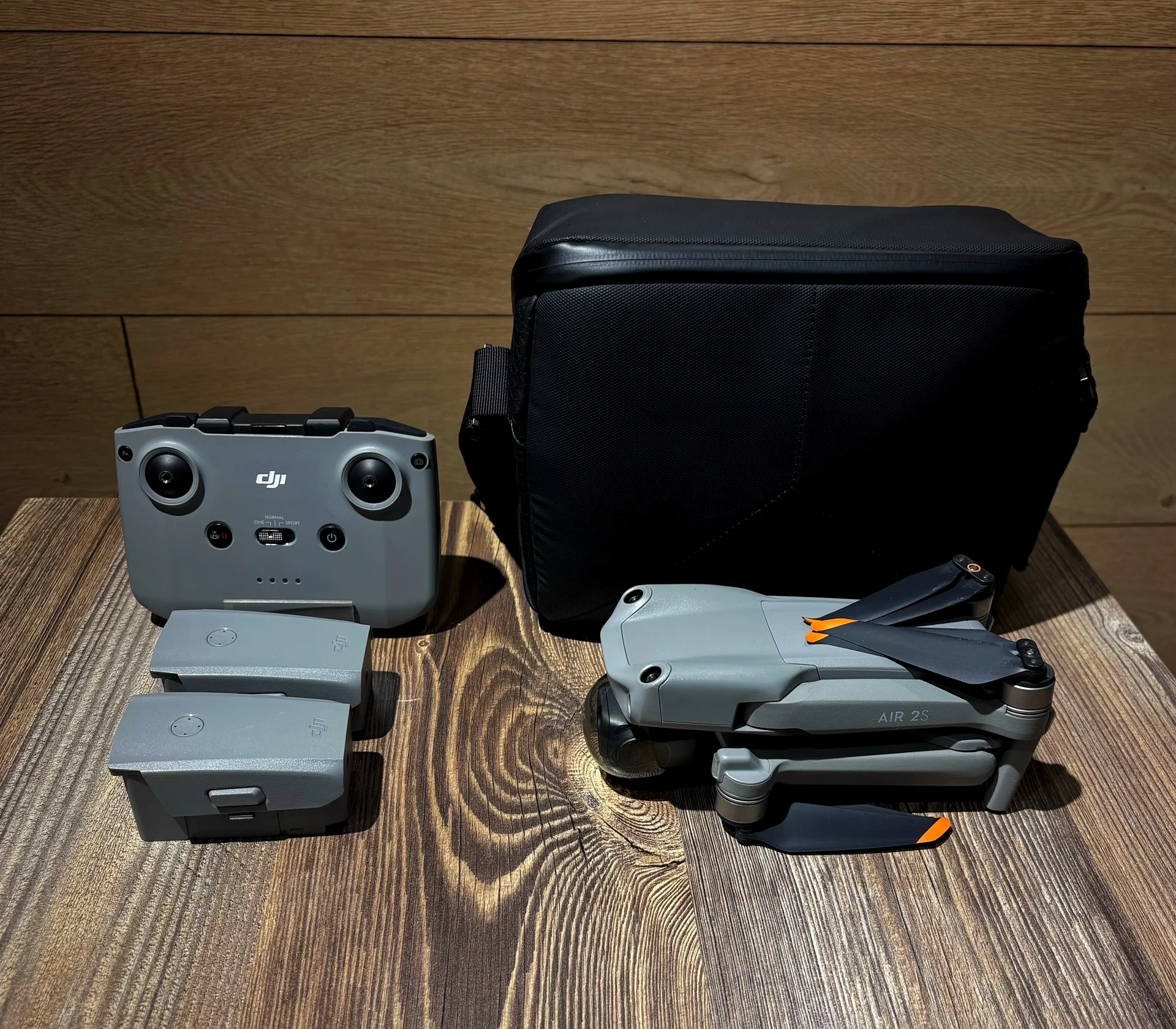 Квадракоптер DJI Air 2S (DJI RC-N1) - миниатюра 4