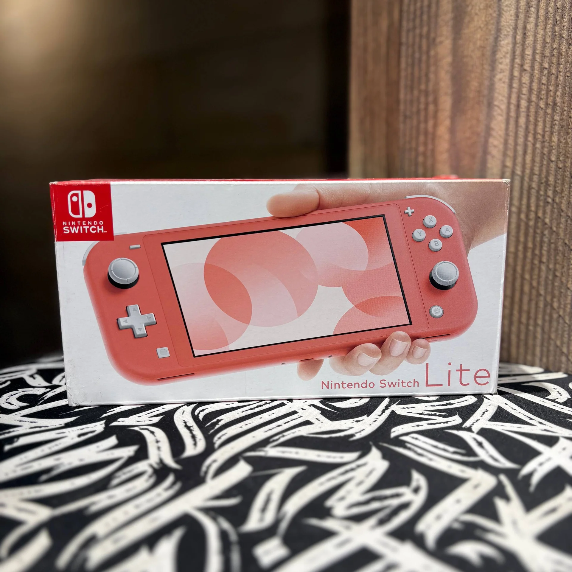 Игровая консоль Nintendo Switch Lite 32gb Coral - изображение 1