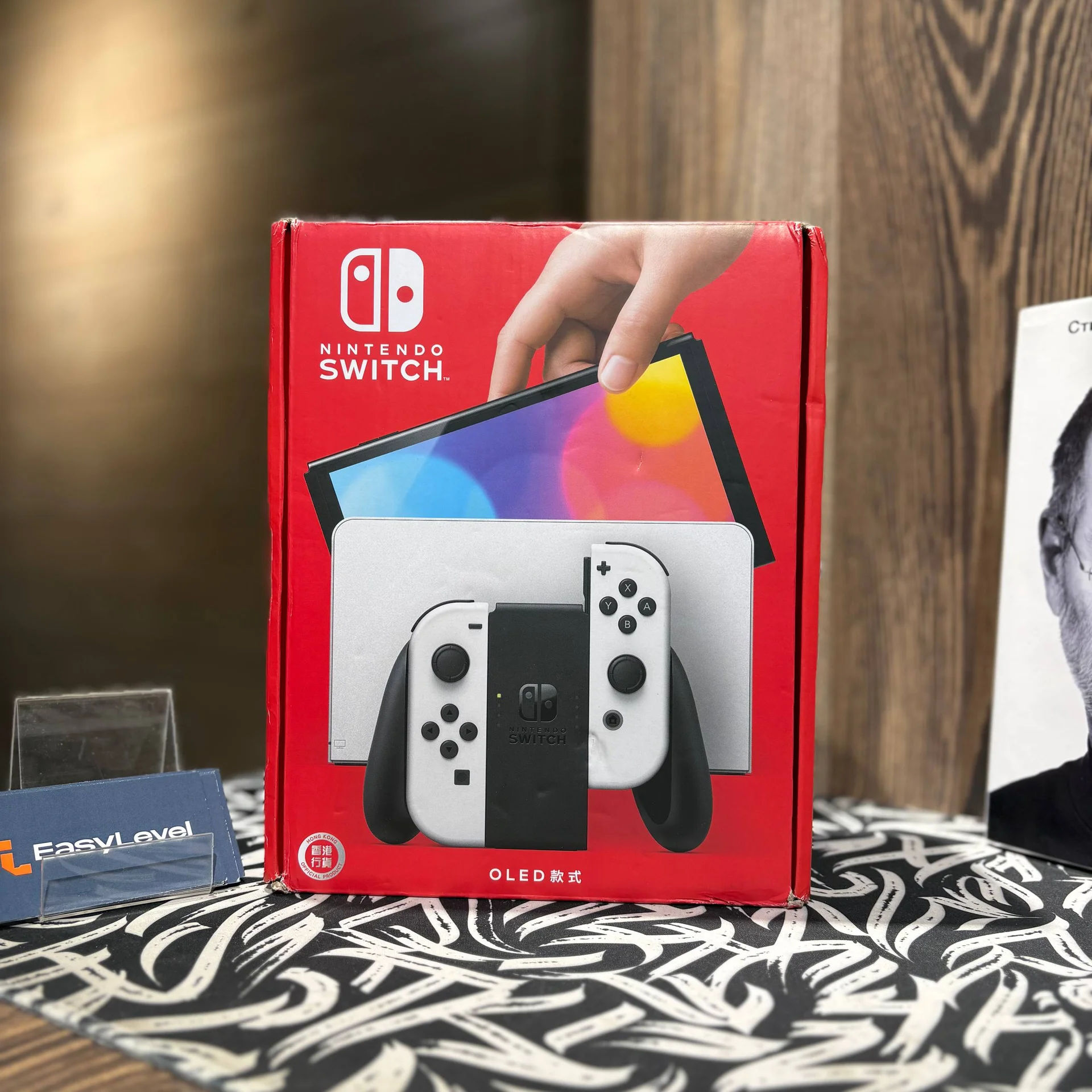 Игровая консоль Nintendo Switch Oled 64Gb - изображение 1