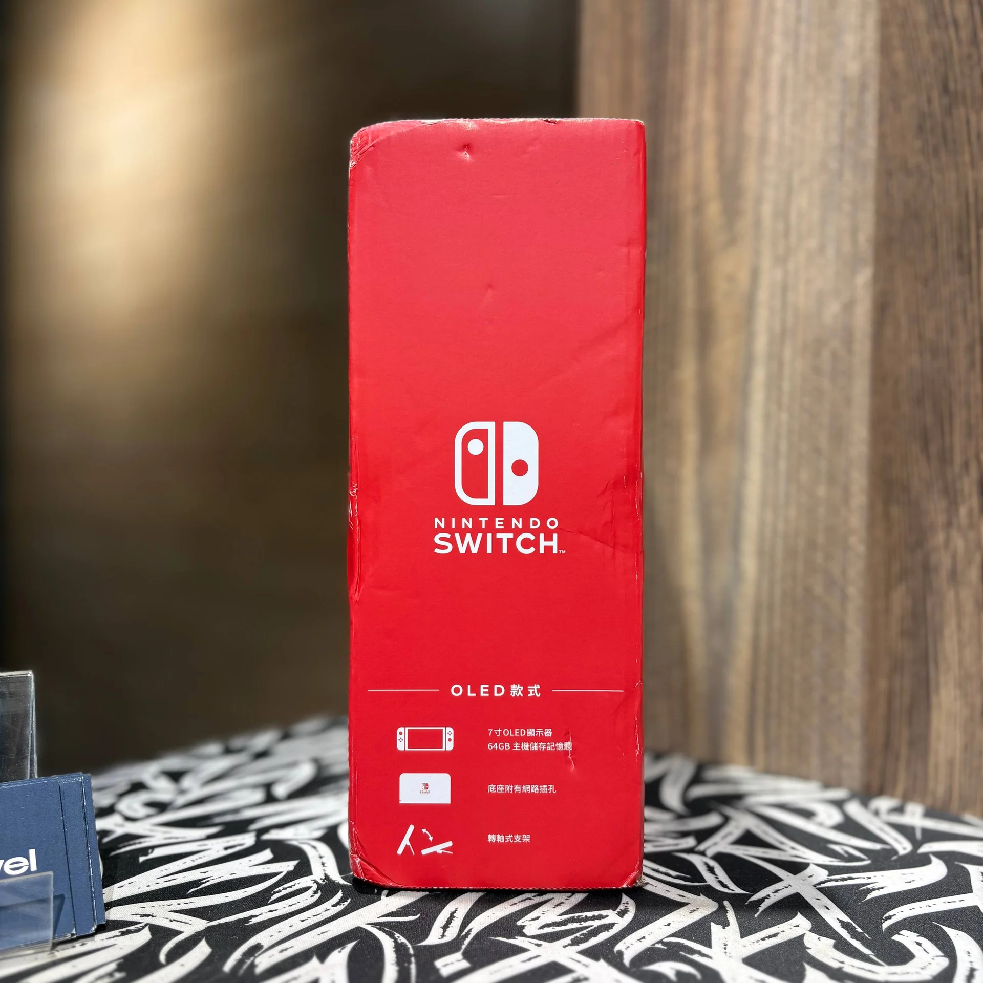 Игровая консоль Nintendo Switch Oled 64Gb - миниатюра 3