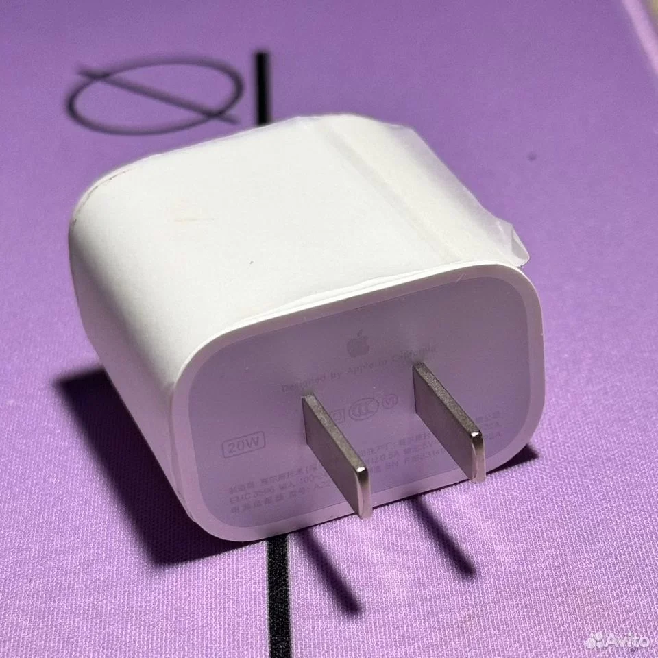 A2244 Apple блок питания 20W Оригинал - изображение 1