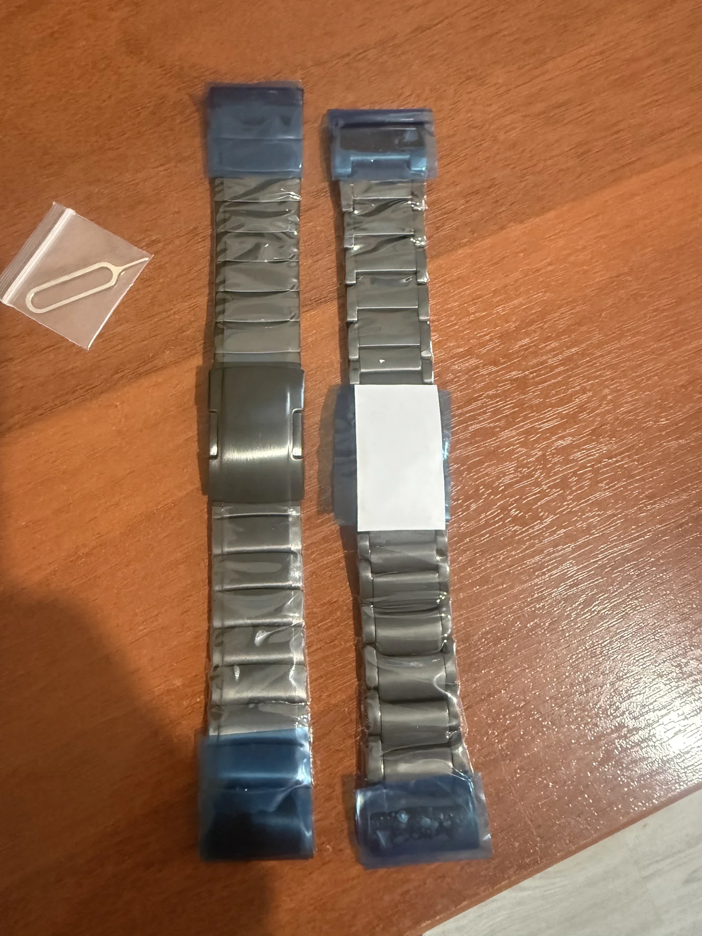 2 титановых ремешка Garmin 26 mm - изображение 1