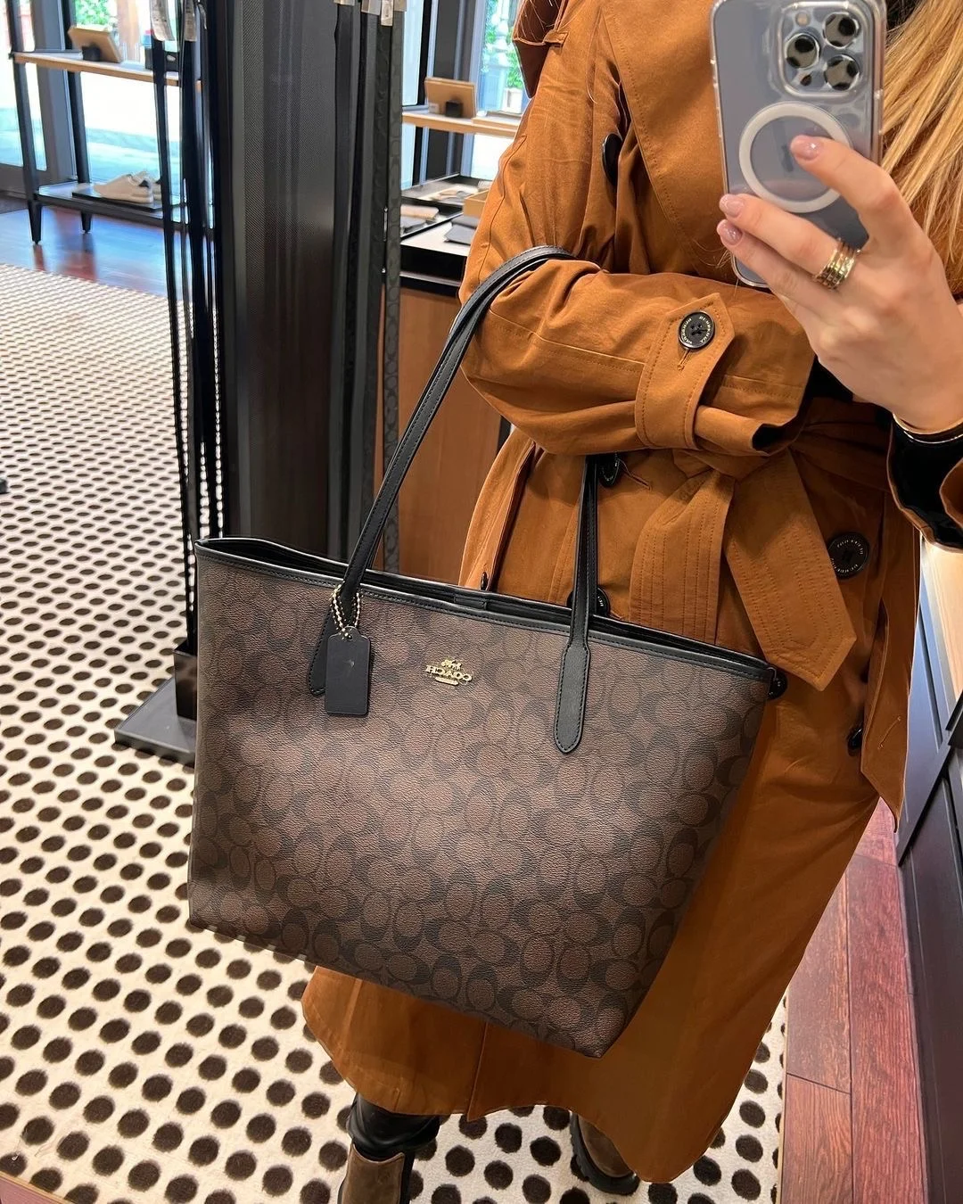 Сумка шопер оригинал coach - миниатюра 2