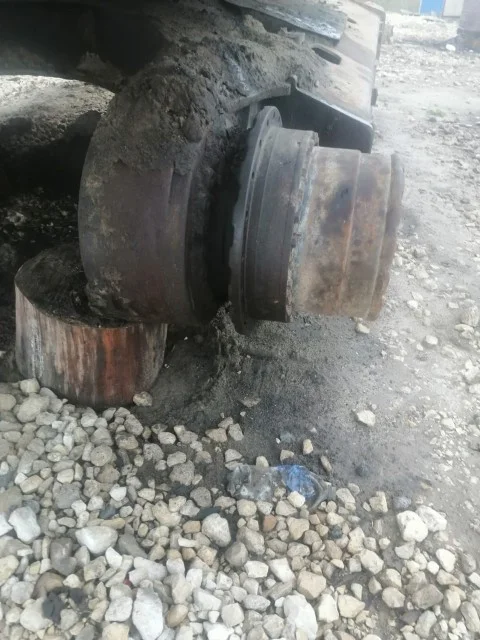 Корпус редуктора хода Hitachi 1032600 - миниатюра 3