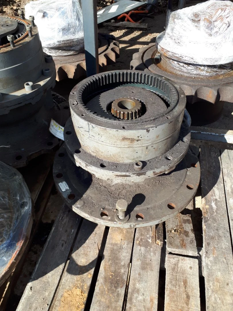 Корпус редуктора поворота Hitachi 1033257 - изображение 1