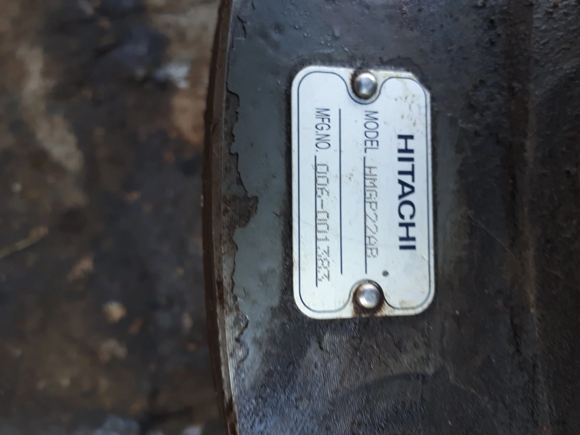 Вал редуктора поворота Hitachi 2051711 - миниатюра 3