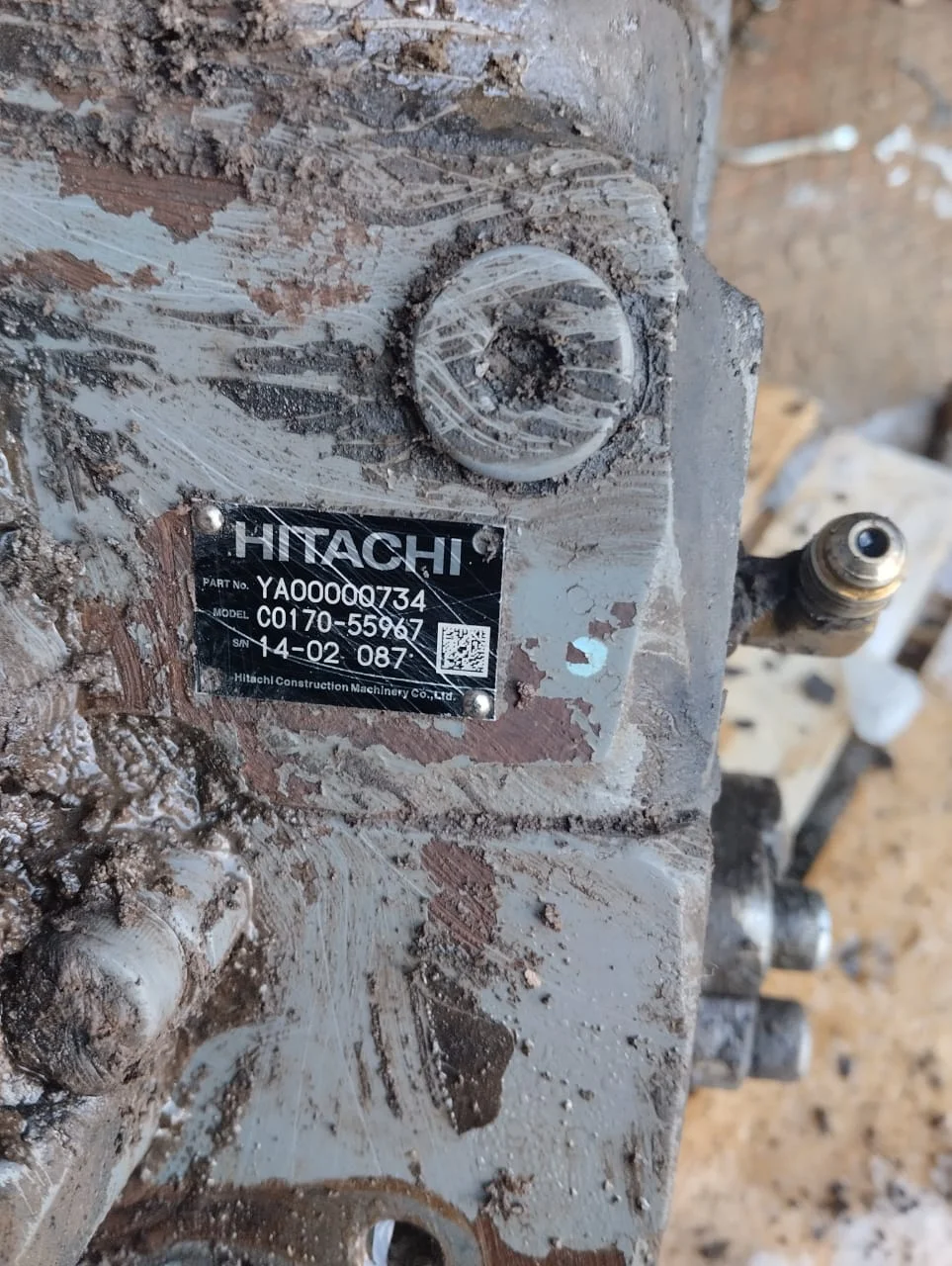 Гидрораспределитель главный Hitachi 4625137 - изображение 1