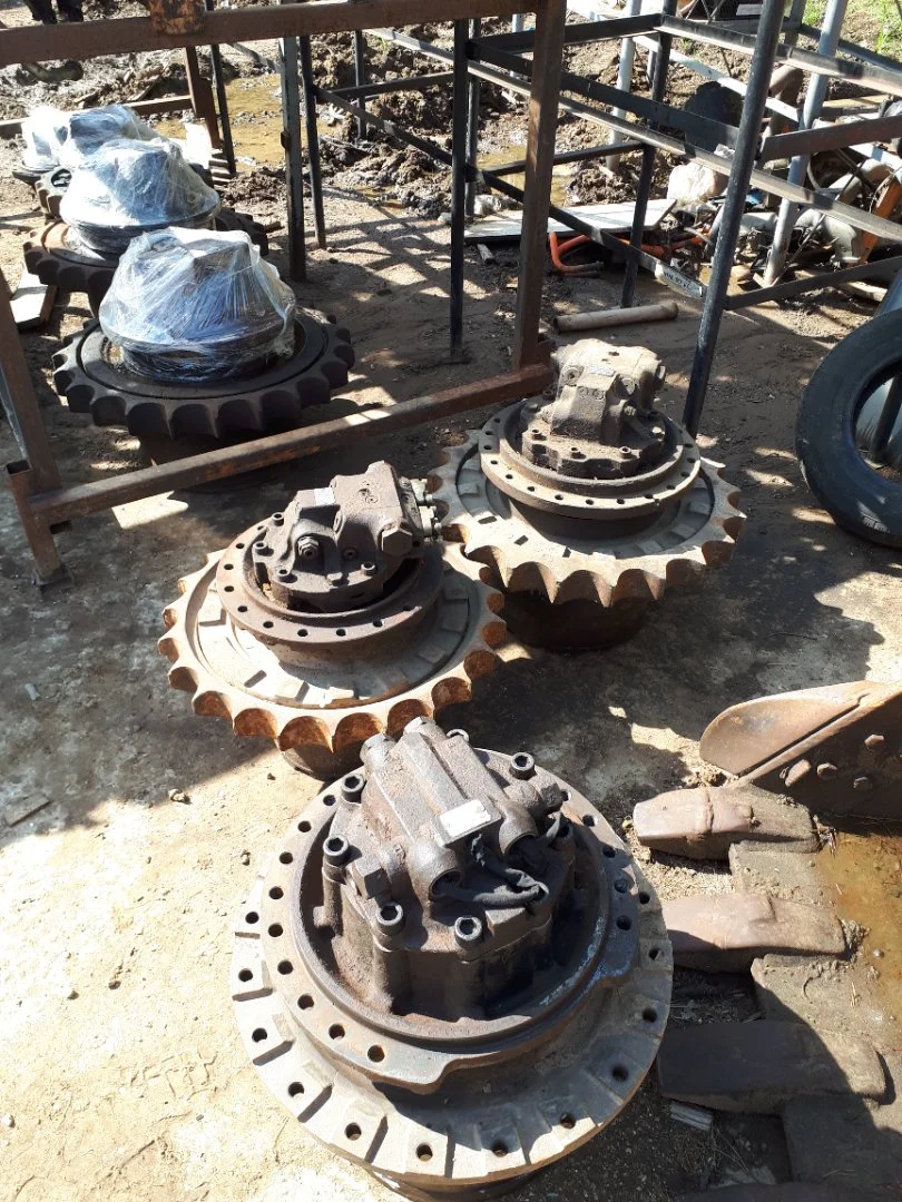 Гидромотор хода Hitachi 9180429, 9196238 - изображение 1