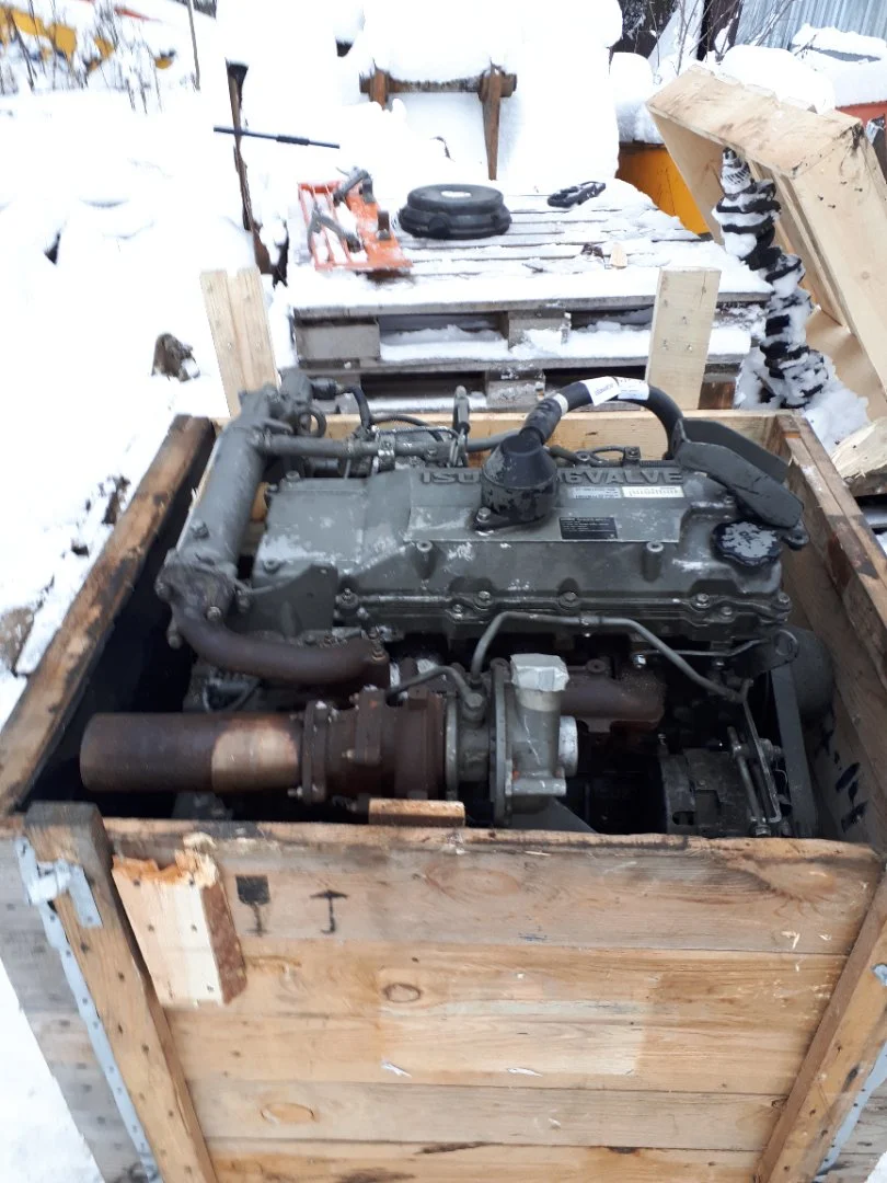 Двигатель ISUZU 4HK1 4681619, 4686914 - изображение 1