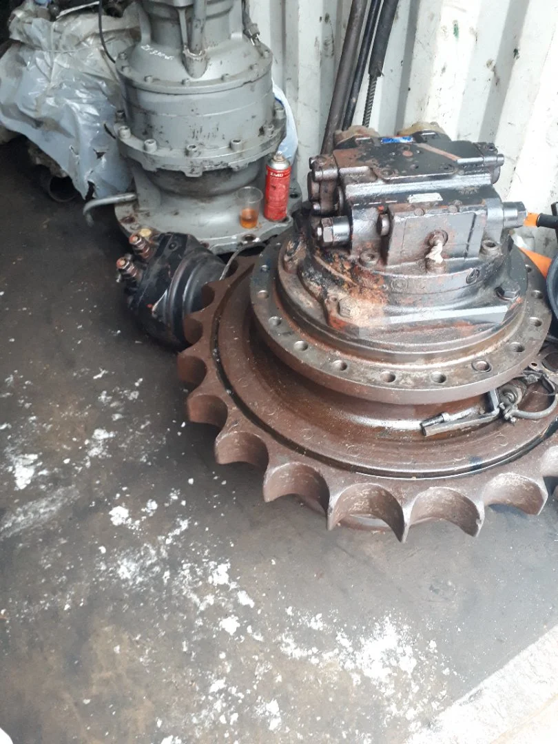 Редуктор хода Hitachi 9276643 - миниатюра 2