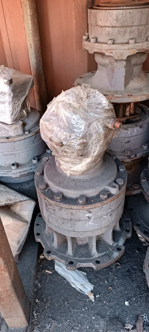 Гидромотор поворота Hitachi 4187037 - изображение 1