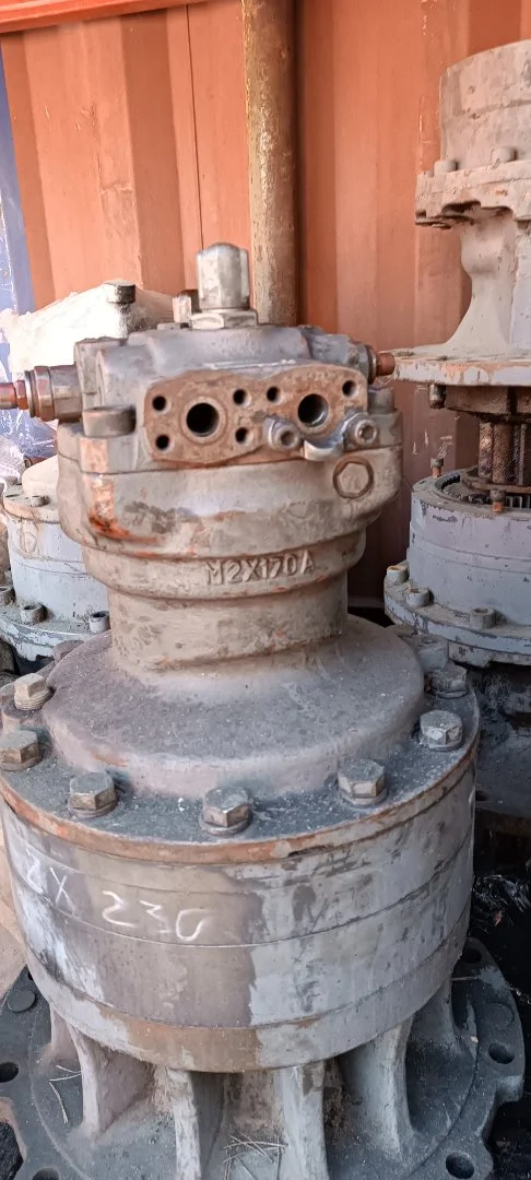Гидромотор поворота Hitachi 4224991 - миниатюра 3