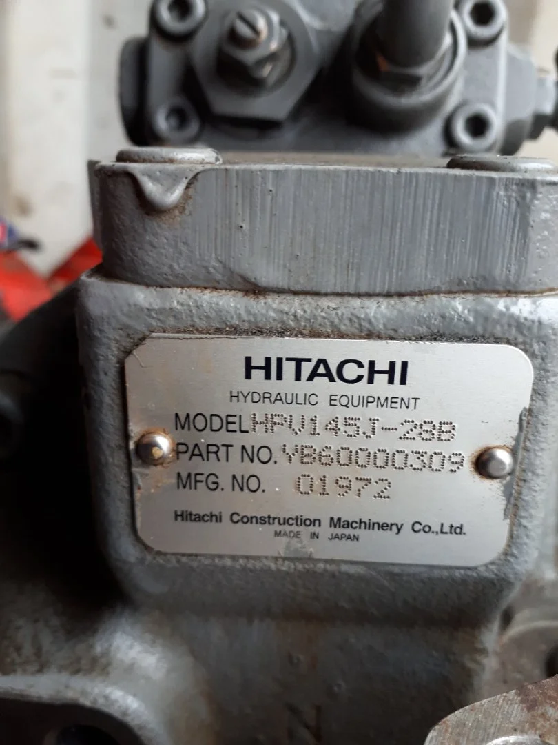 Основной гидравлический насос Hitachi YB60000253, YB60000254 - миниатюра 3