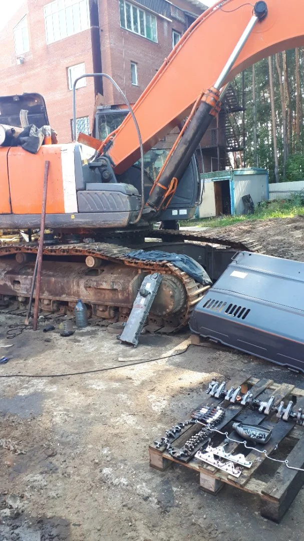 Круг опорно поворотный Hitachi 9184497, 9196057 - изображение 1