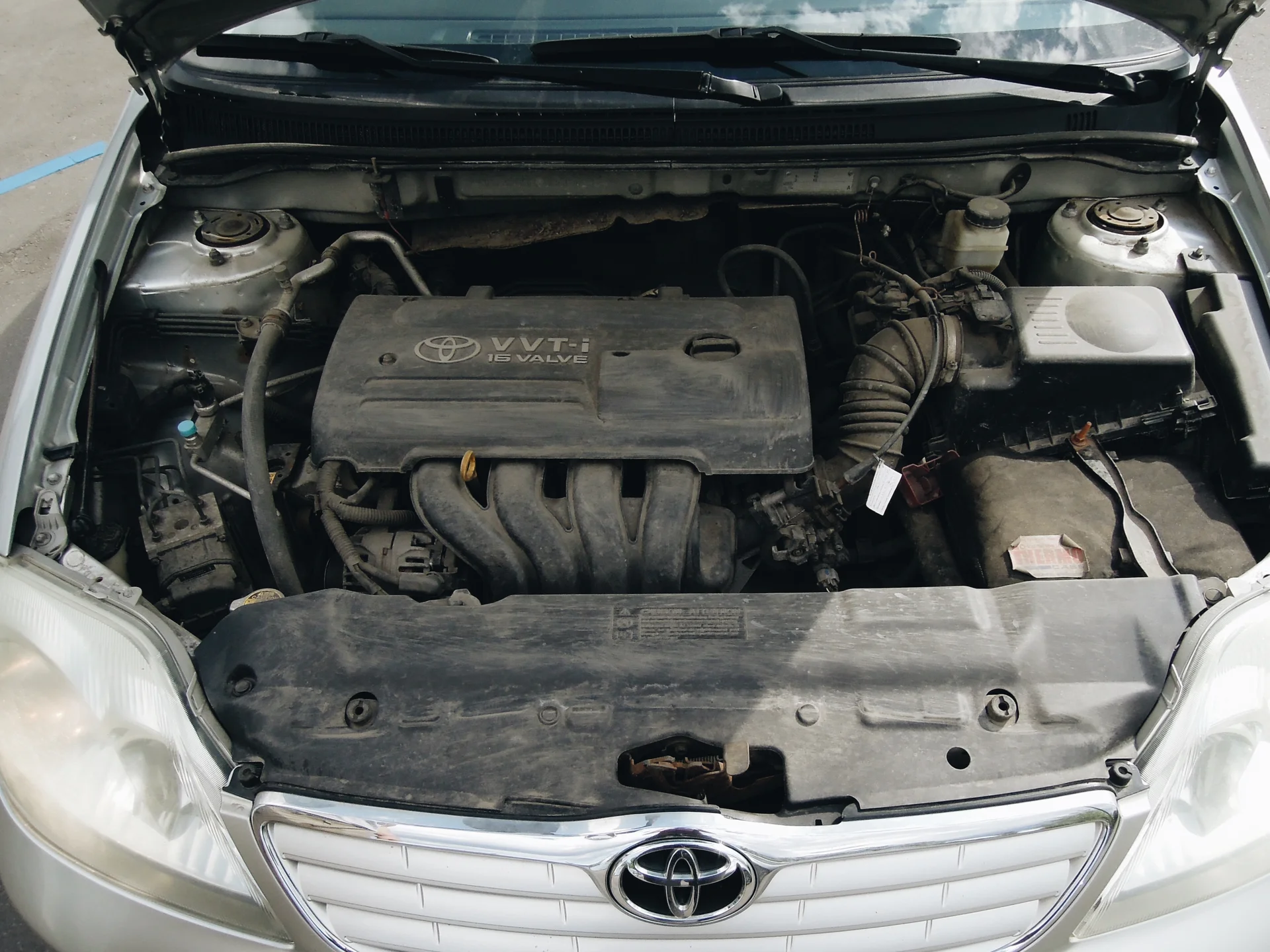 Toyota Corolla 1.4, 2005, 122300 км - миниатюра 7
