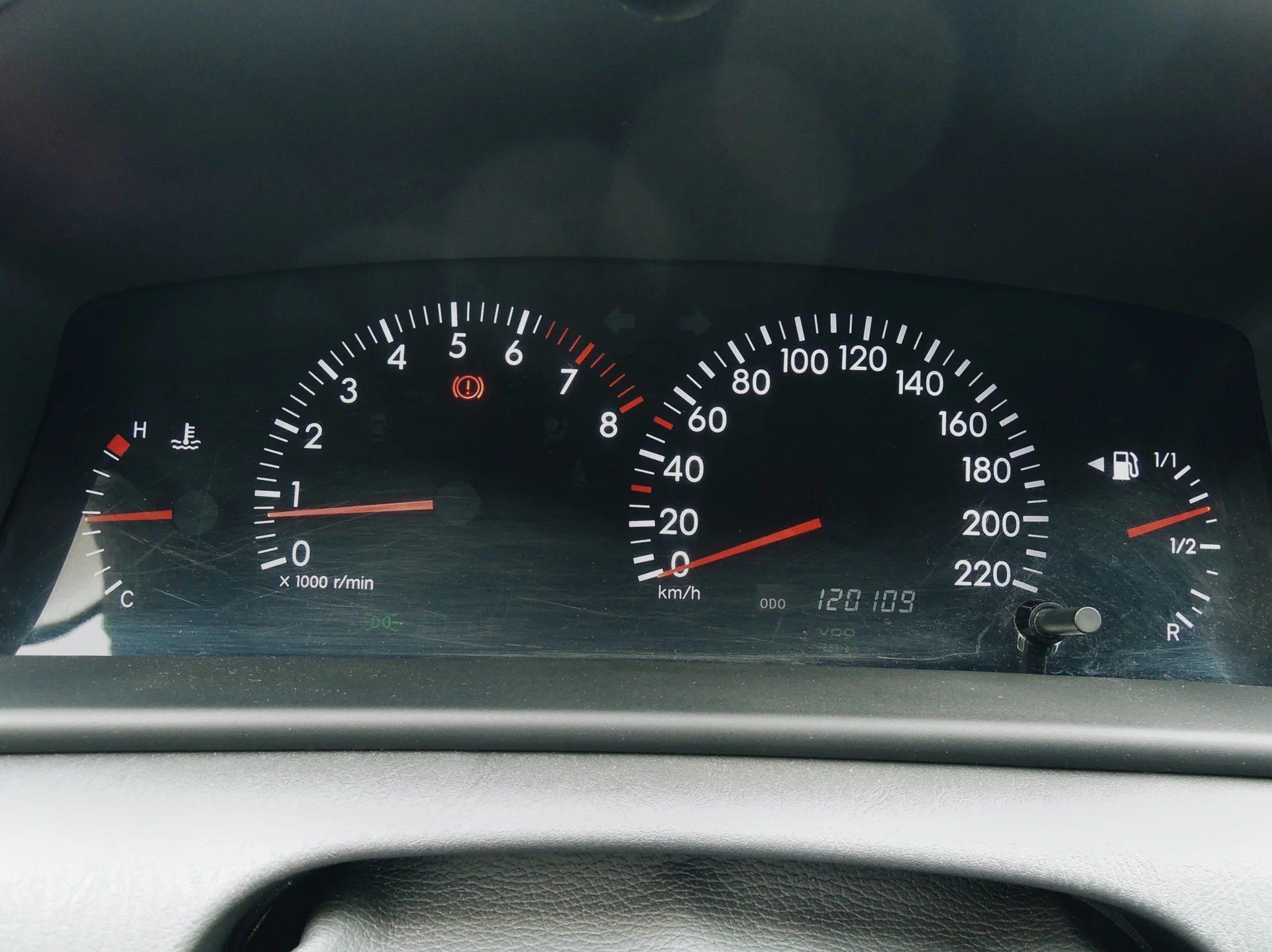 Toyota Corolla 1.4, 2005, 122300 км - миниатюра 9