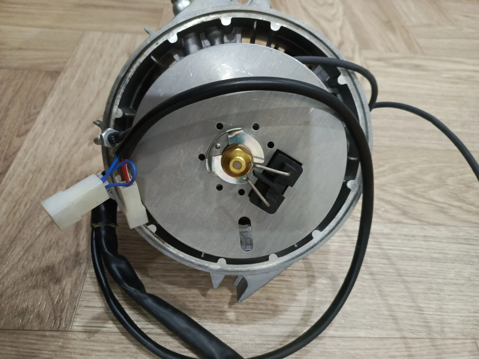 отопитель Hydronic D35 L2 дизель (24В) - миниатюра 6