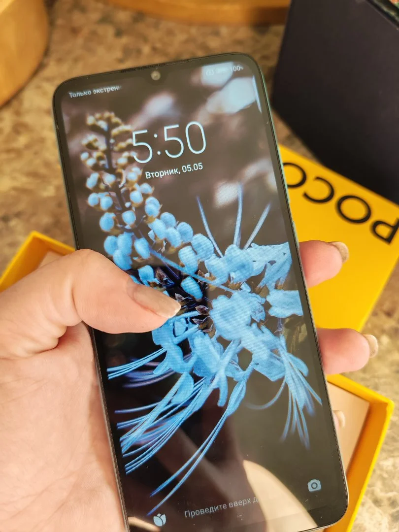 Cмартфон Poco C40 - миниатюра 5