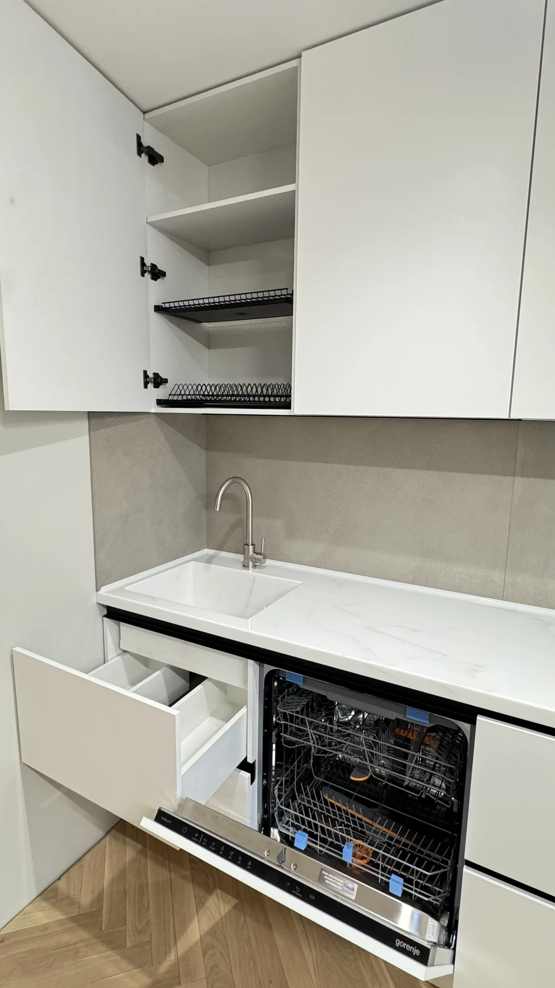 Эксклюзивная 4-комнатная квартира - миниатюра 21