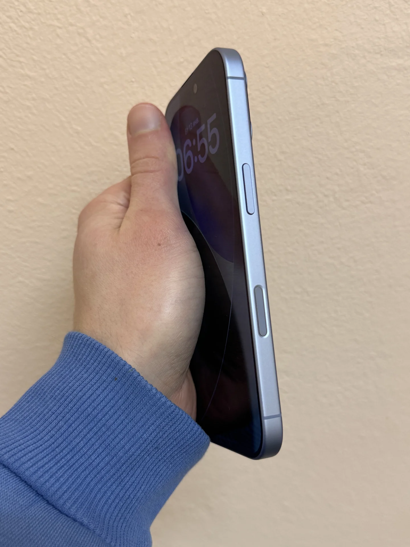 iPhone 17 - миниатюра 5
