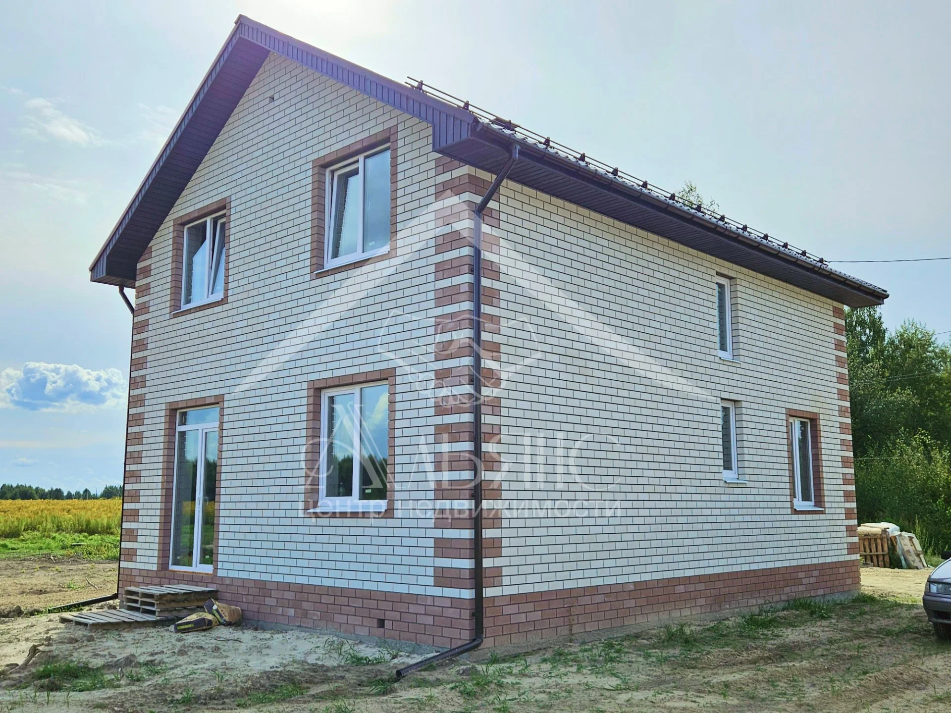 2-этажный коттедж, 120 м², 8 соток - миниатюра 2
