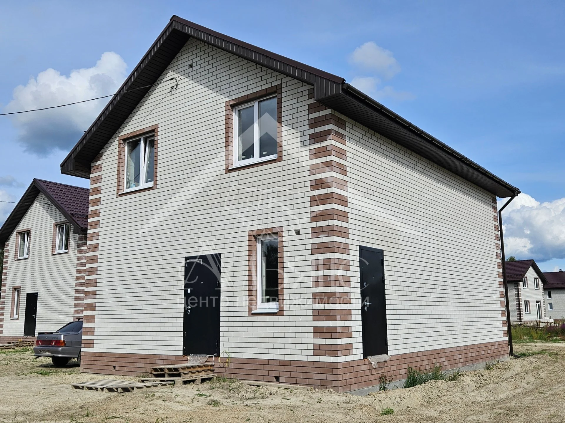 2-этажный коттедж, 120 м², 8 соток - изображение 1