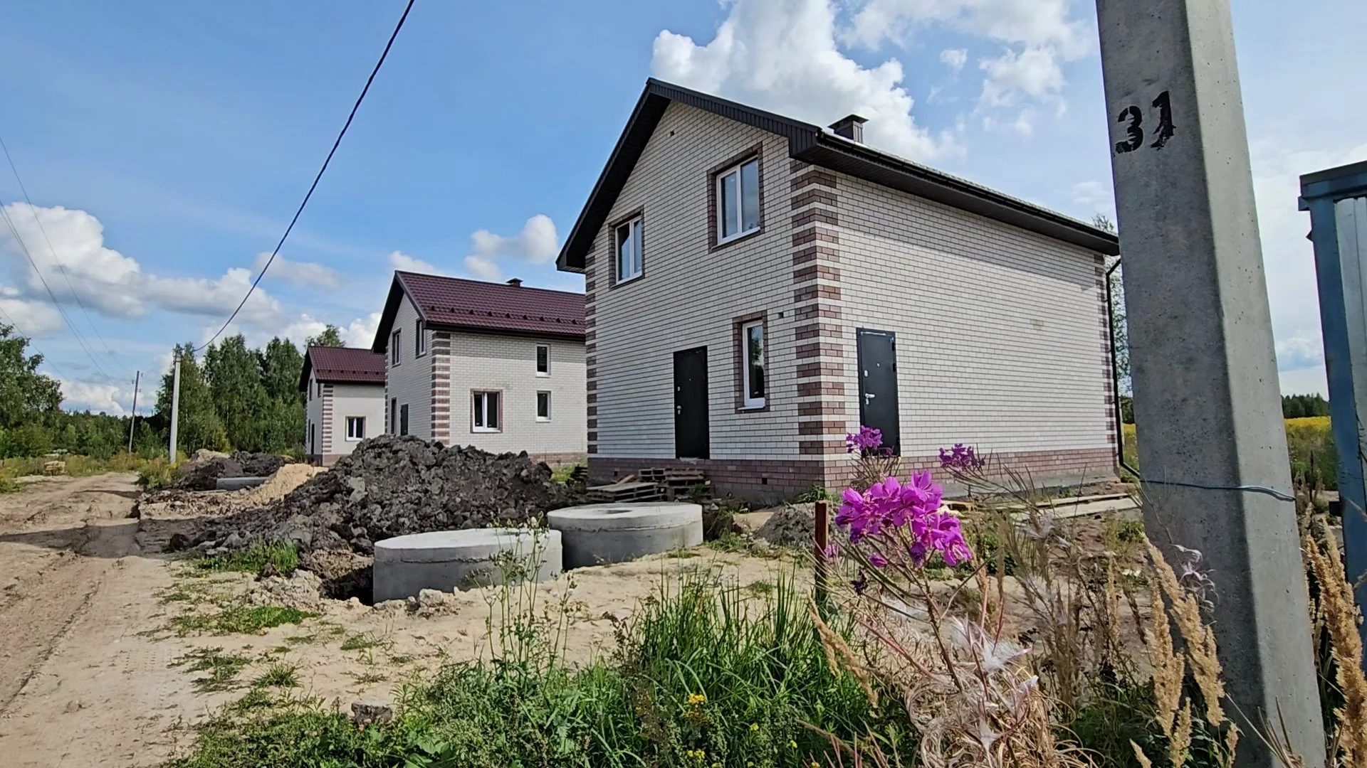 2-этажный коттедж, 105 м² на 8 сотках - миниатюра 3