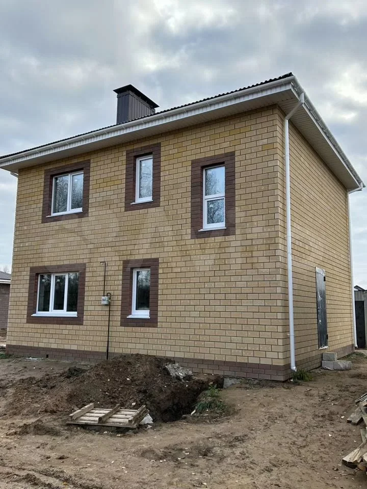 2-этажный коттедж, 108 м² на участке 4 сот. - изображение 1
