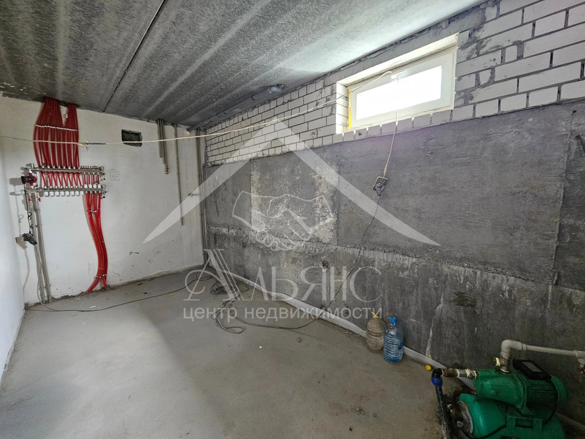 3-этажный коттедж, 284 м², 11 соток - миниатюра 15