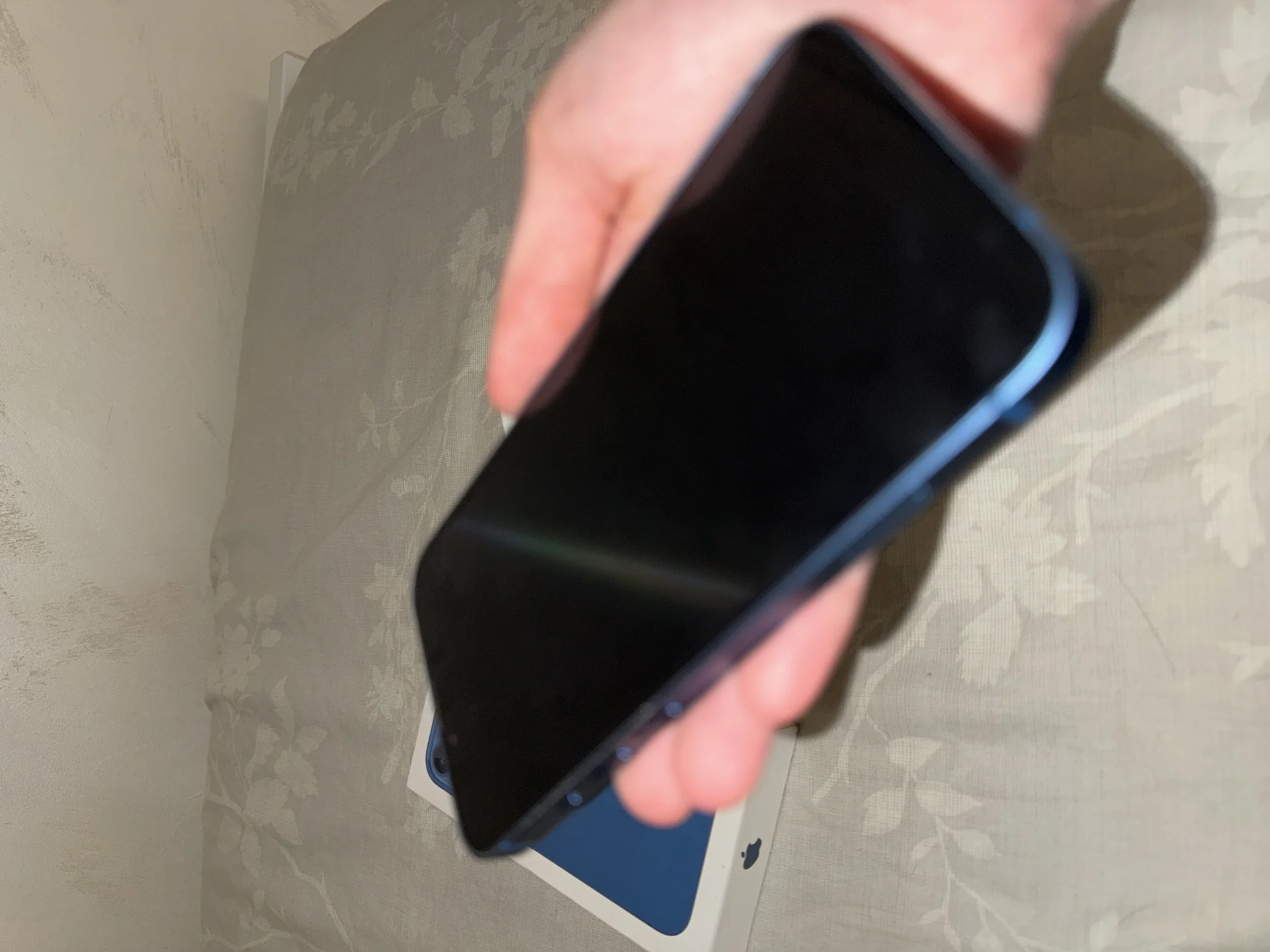 iphone 13 - миниатюра 4