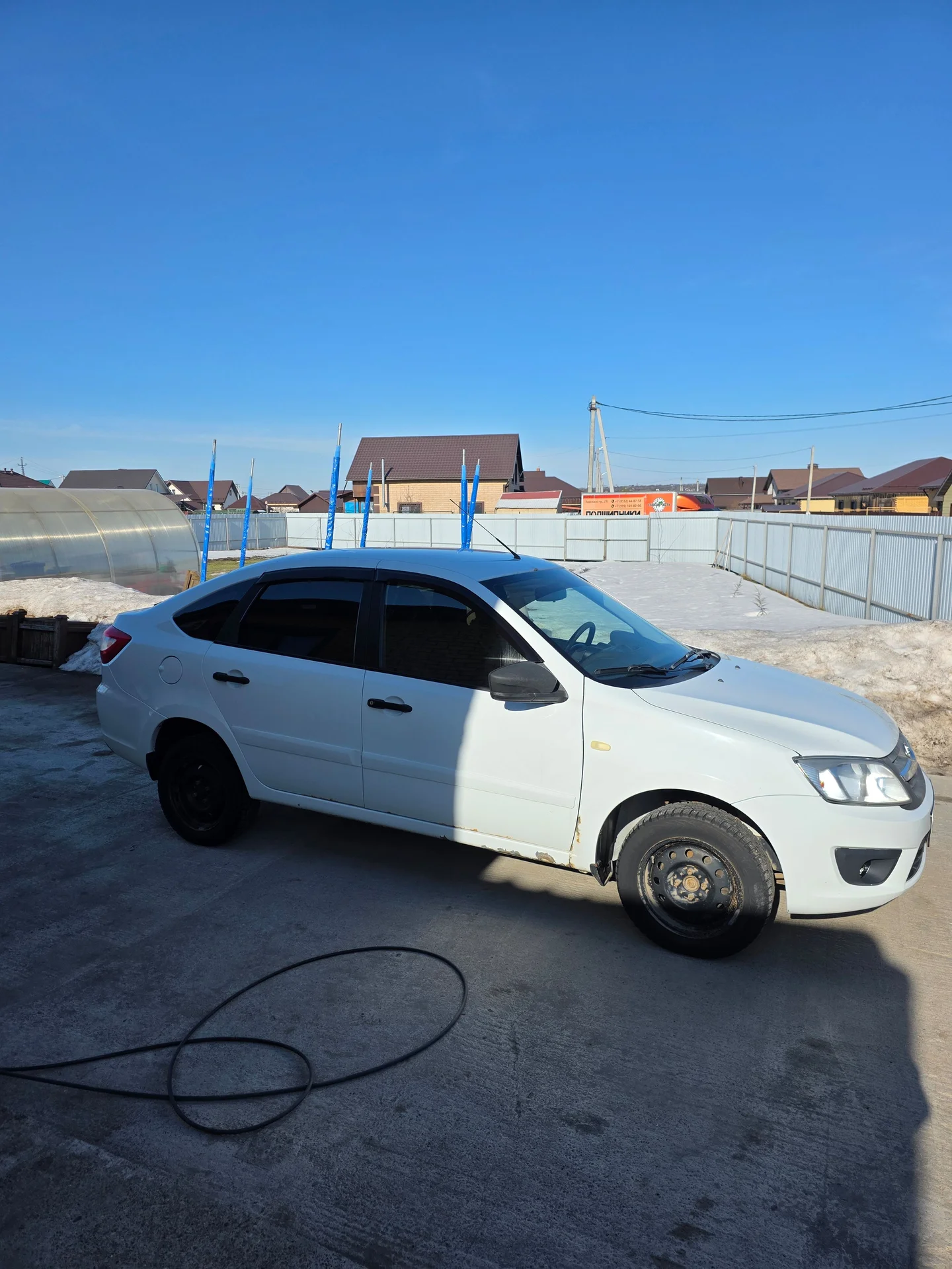 LADA Granta 1.6 МТ, 2015 - миниатюра 4