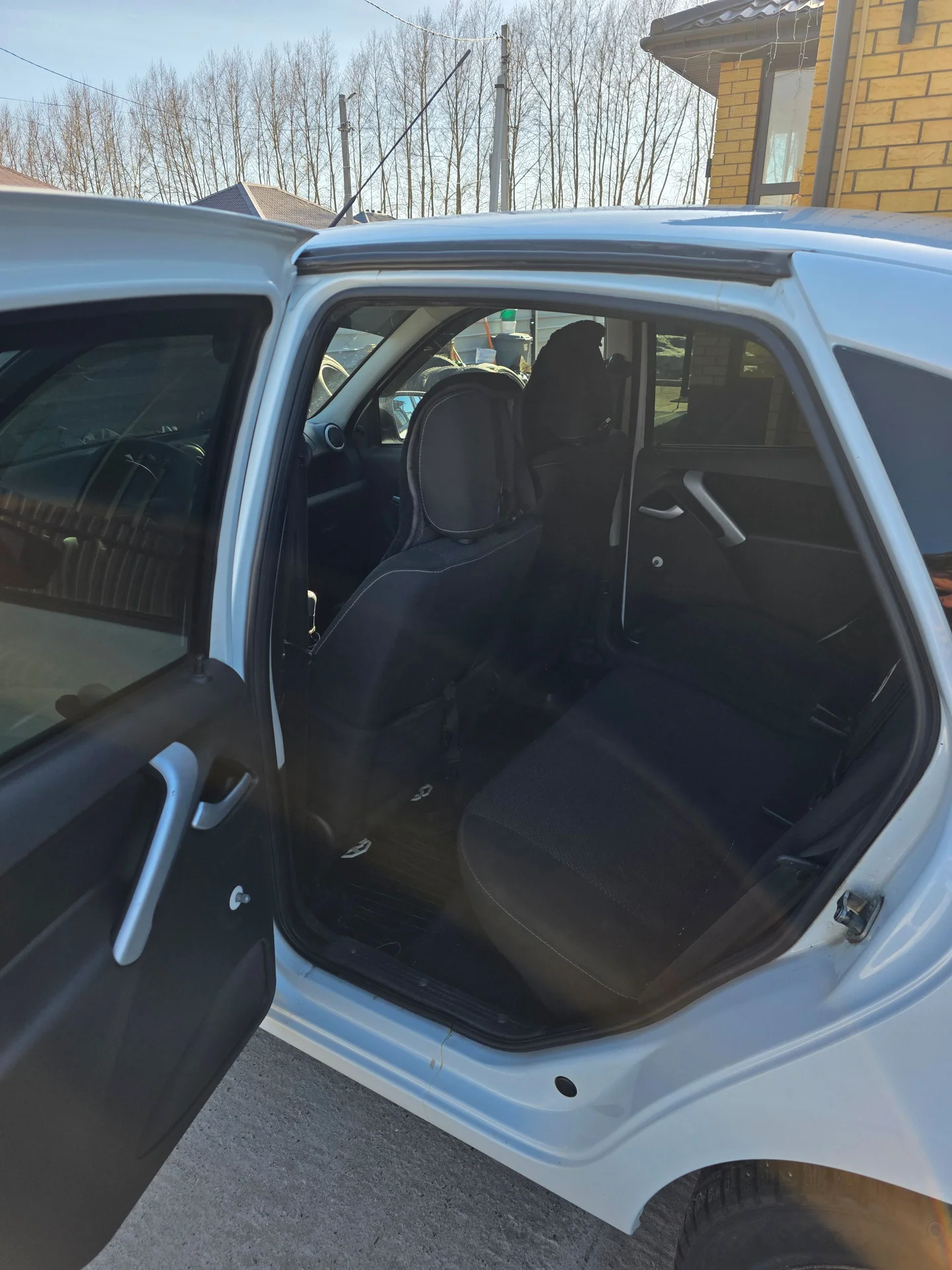 LADA Granta 1.6 МТ, 2015 - миниатюра 7