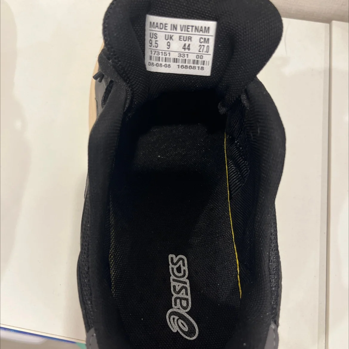 Кроссовки ASICS - миниатюра 4