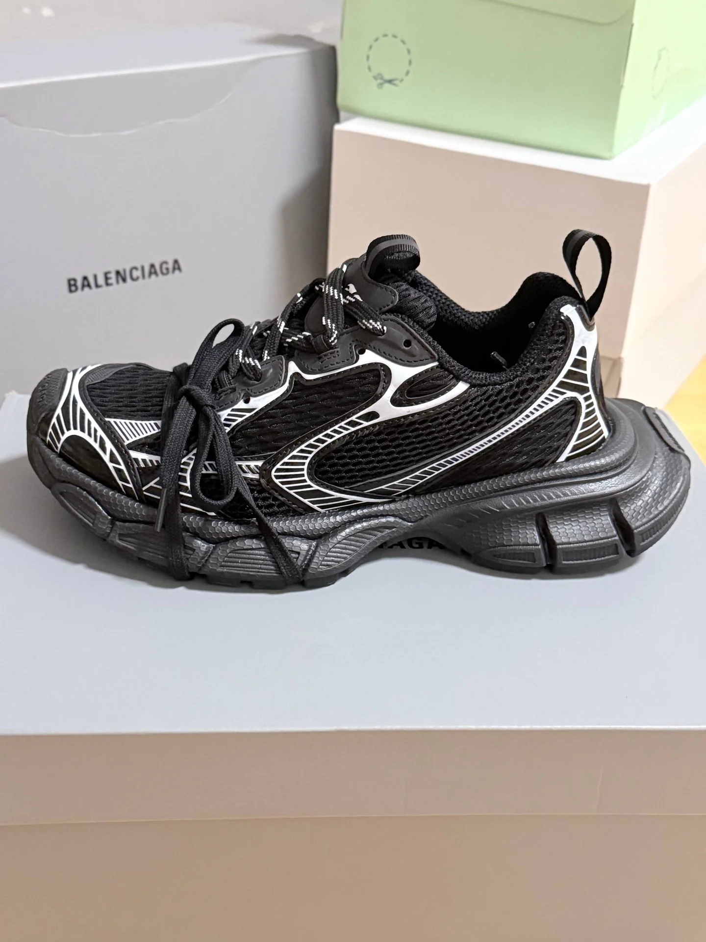 Кроссовки Balenciaga - миниатюра 2