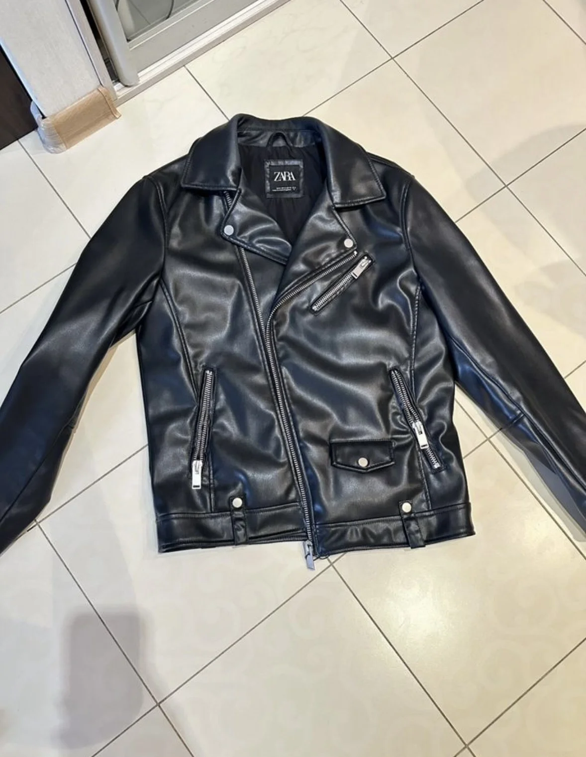 Куртка кожаная женская ZARA - миниатюра 5