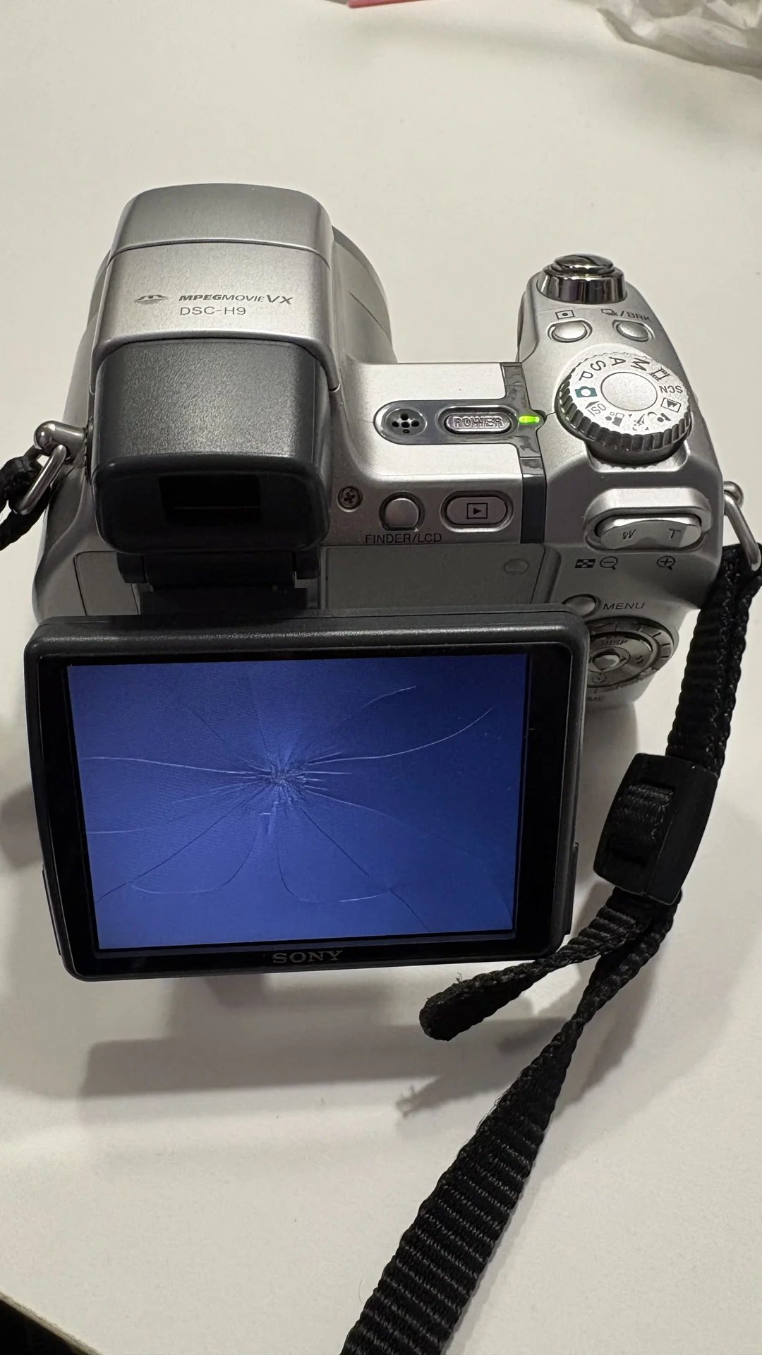 Фотоаппарат sony cyber shot dsc h9 - миниатюра 4