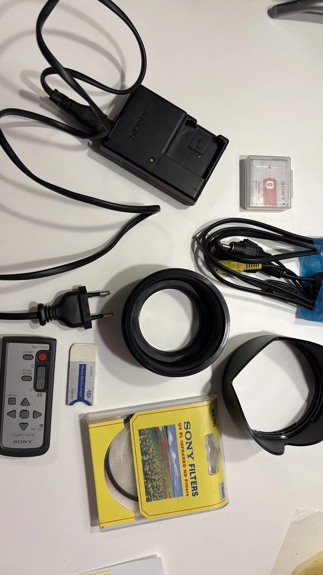 Фотоаппарат sony cyber shot dsc h9 - миниатюра 5