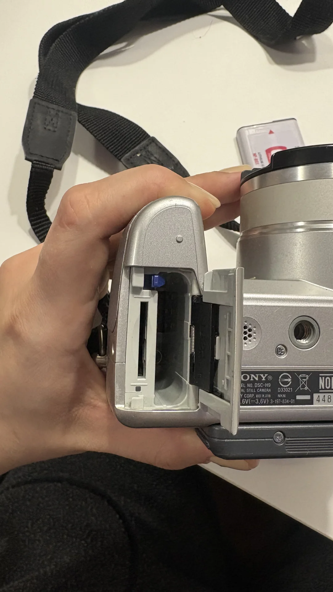 Фотоаппарат sony cyber shot dsc h9 - миниатюра 10